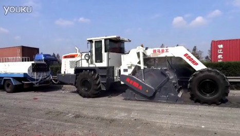 WR2300E，上海高速公路路基冷再生